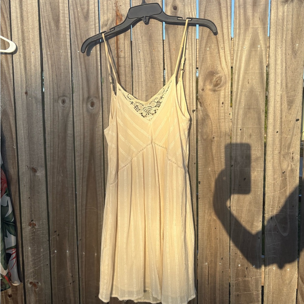 Billabong Cream Lace Trim Dress